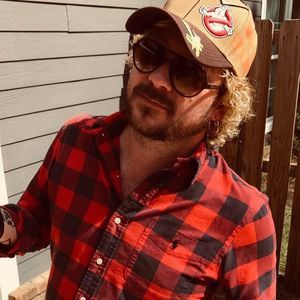 Meet your Posher, Juston